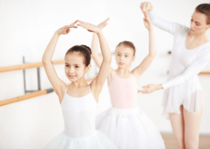Tous les activités pour La danse classique se pratique – Apprends